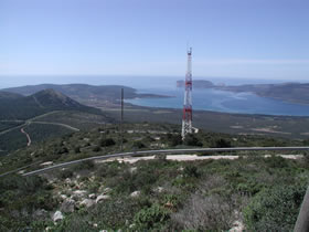 Blick vom Monte Dóglia zum Cappo Cáccia
